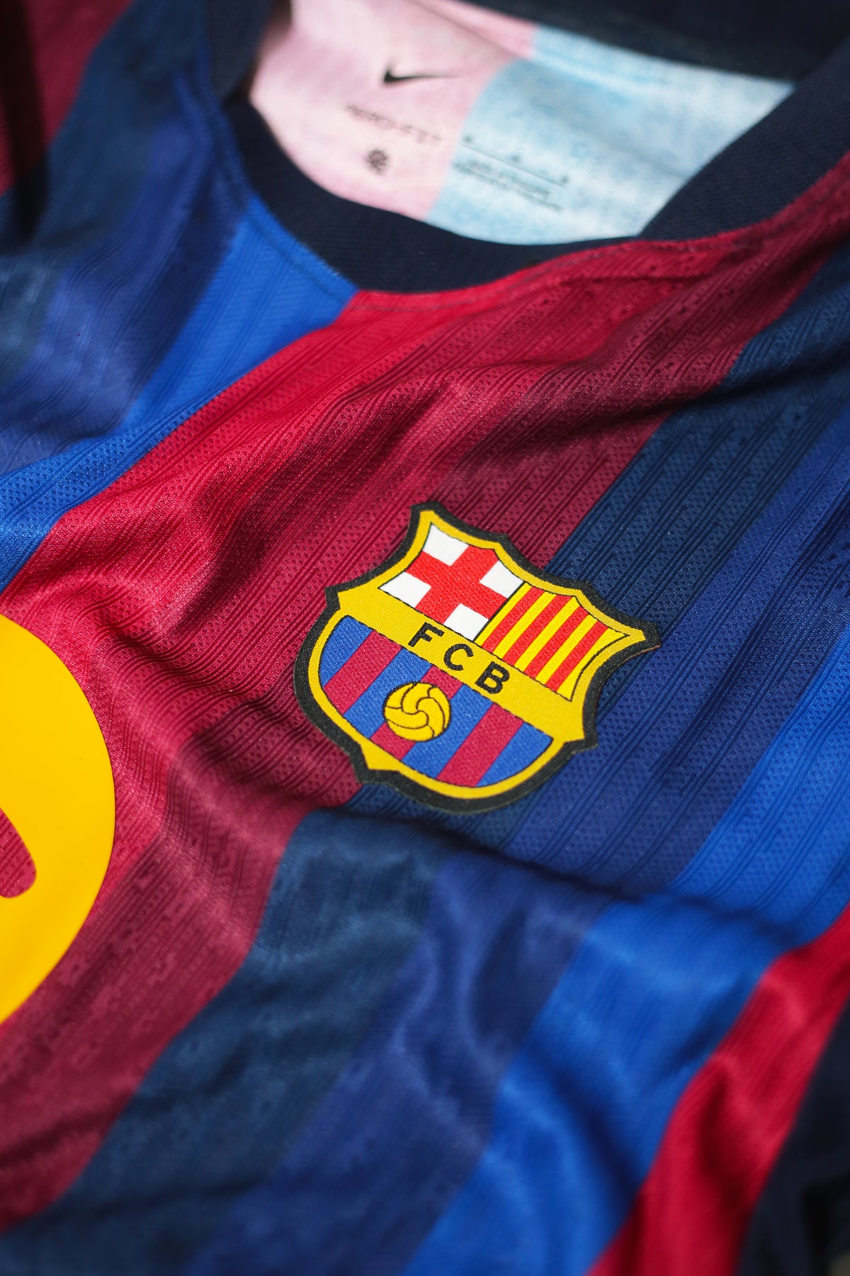 Barcelona 2026/27 - Local