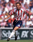 Chivas 1998 - Local