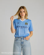 Manchester City 2011 - Local
