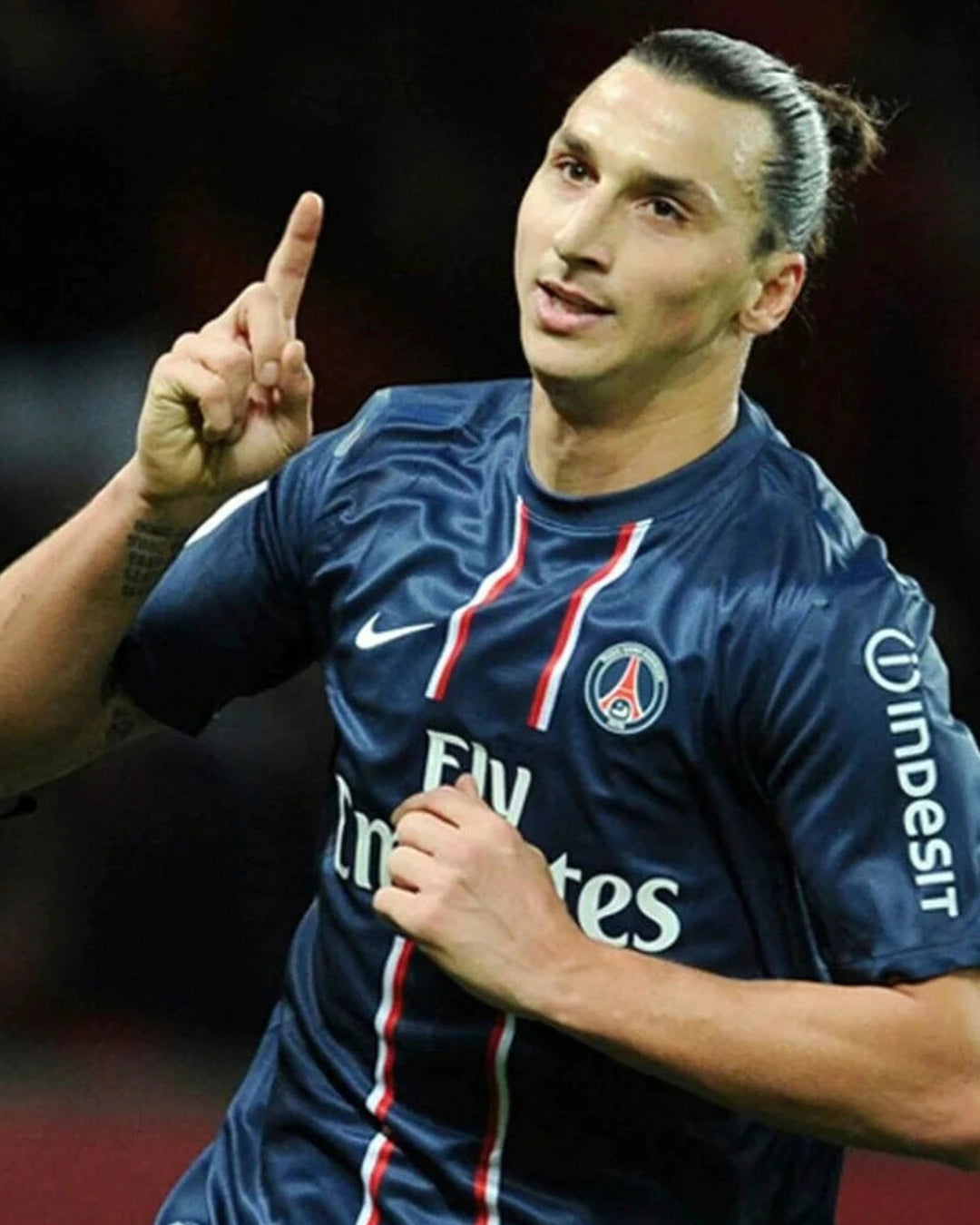 Paris Saint-Germain 2012 - Local